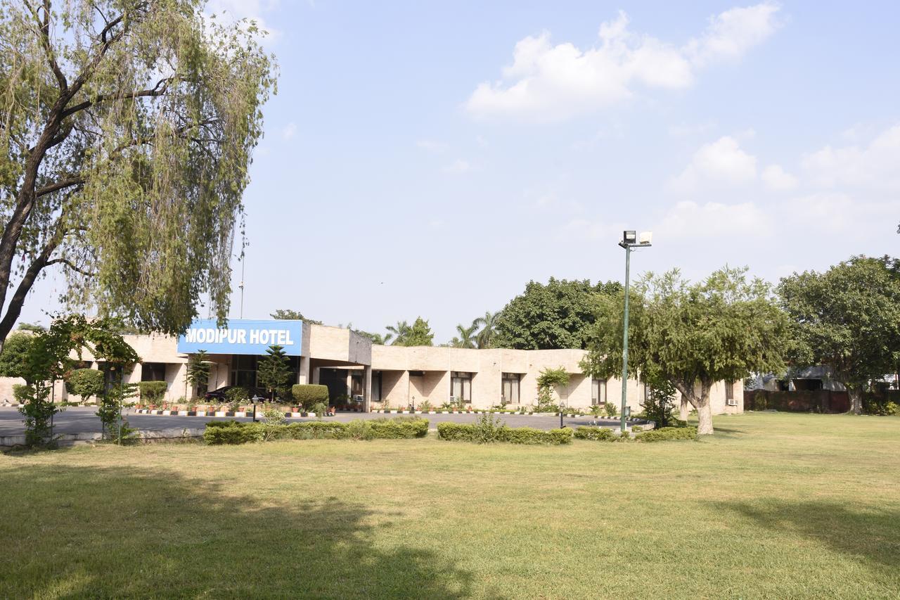 Modipur Hotel Rampur  Exterior photo